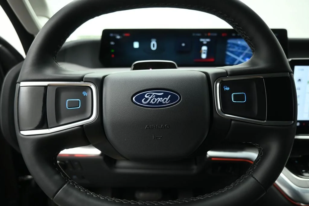 New 2026 Agate Black Metallic Ford Platinum image 10