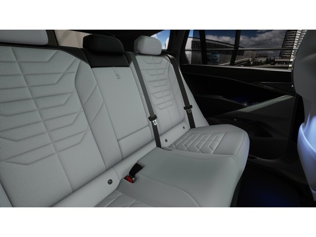 New 2027 C67/Space Silve BMW 40 xDrive image 12