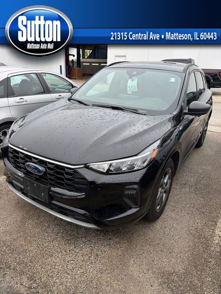 Used 2024 Black Metallic Ford ST-Line image 1