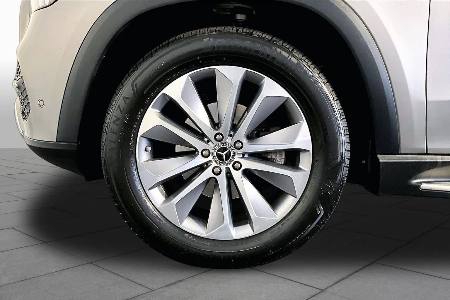 Used 2020 Mojave Silver Metallic Mercedes-Benz GLE 350 image 11