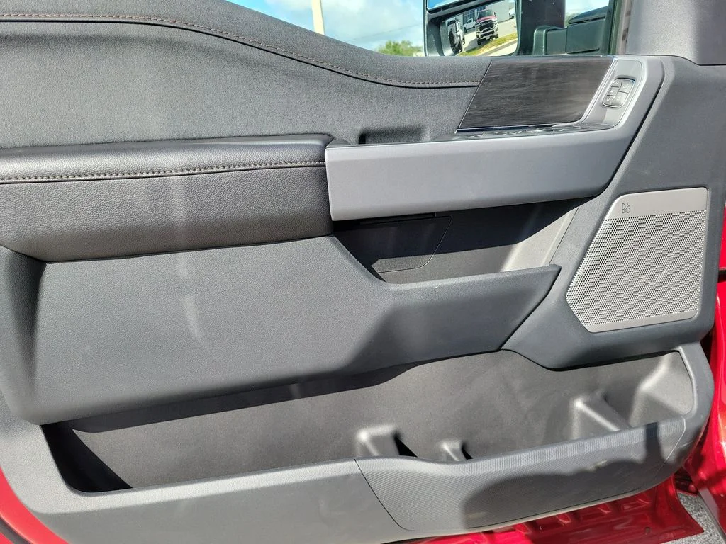 New 2026 Ruby Red Metallic Tinted Clearcoat Ford Lariat® image 12