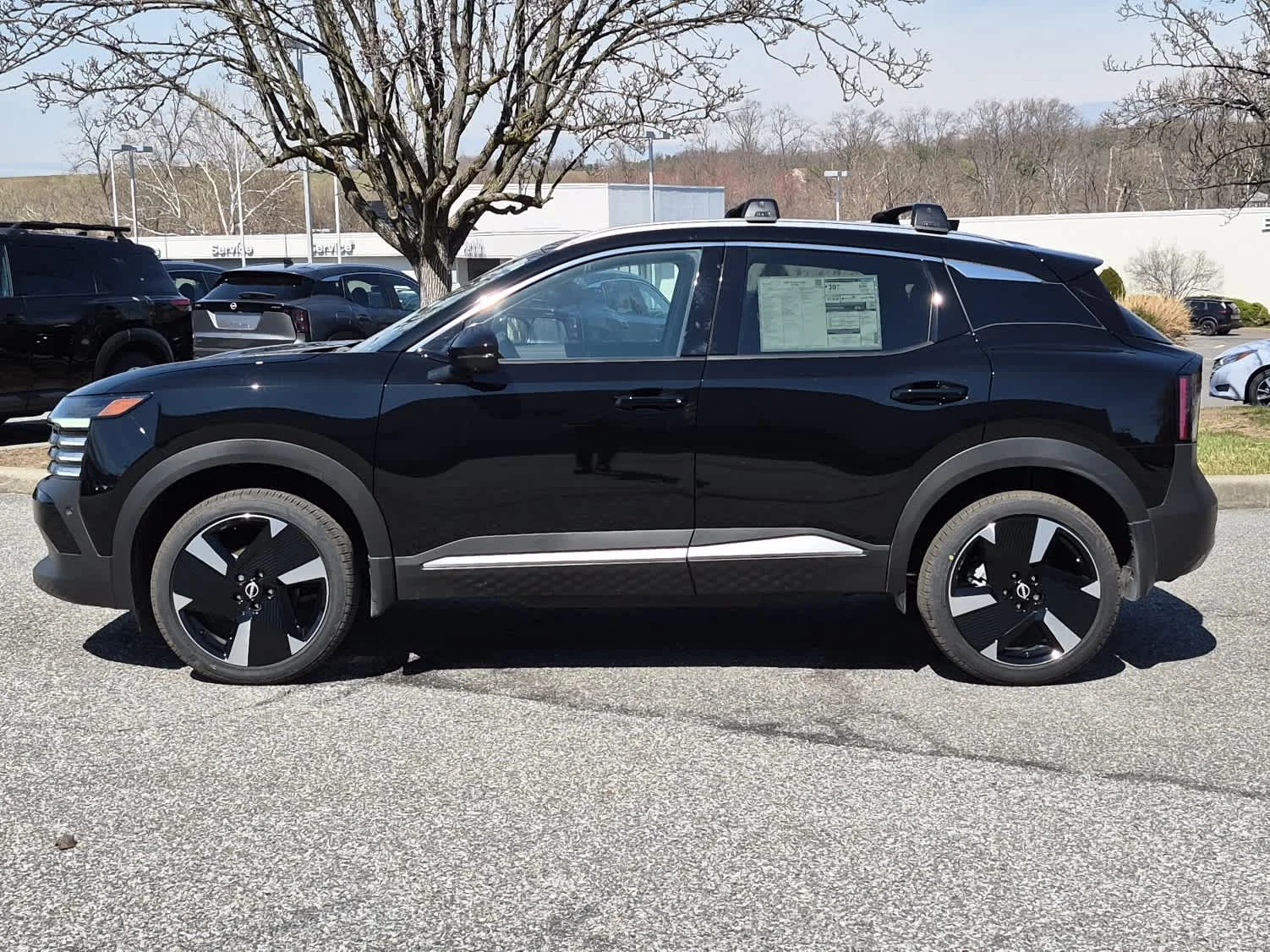 Used 2026 Super Black Nissan SR image 5