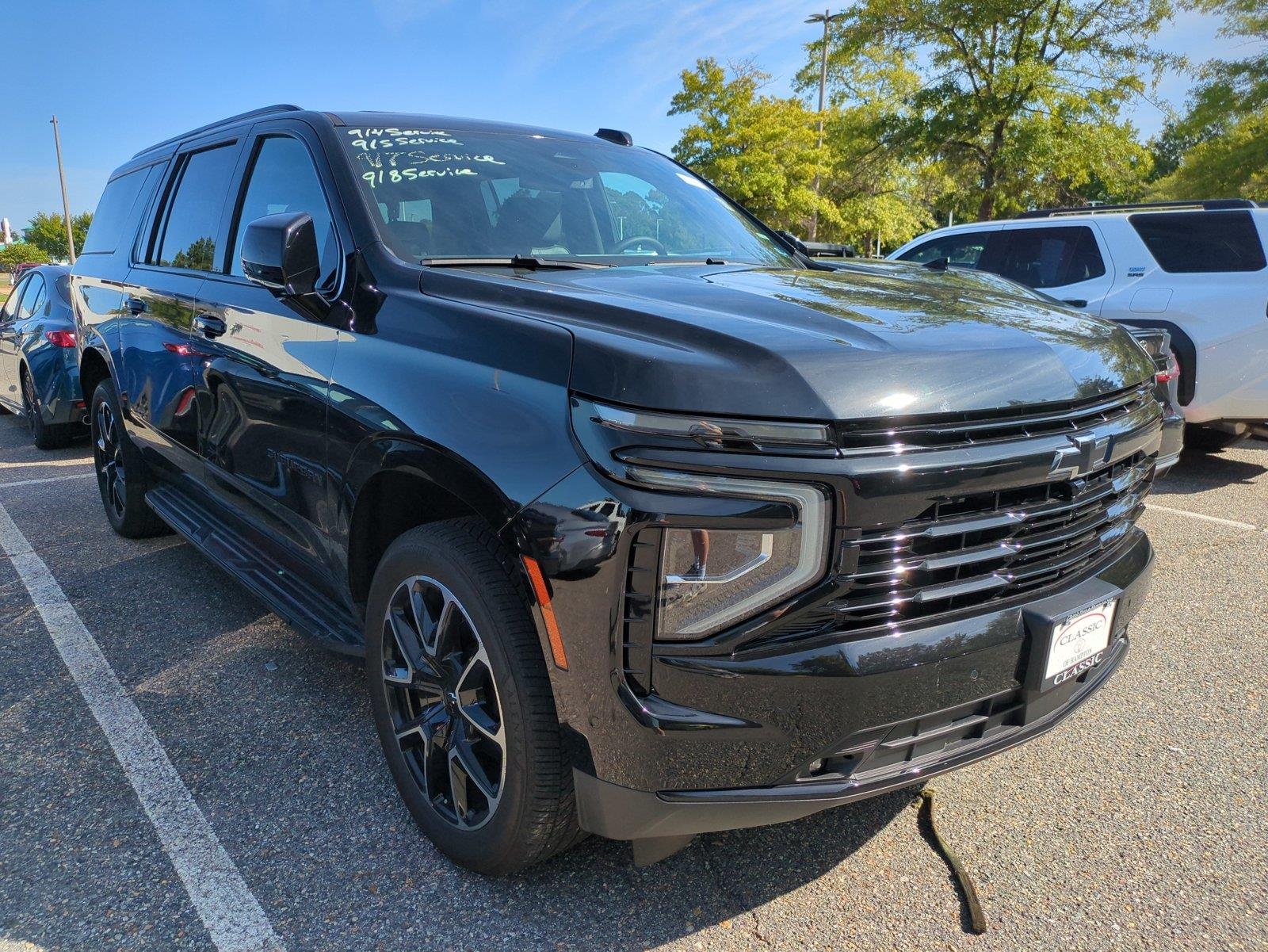 2025 Chevrolet Suburban RST