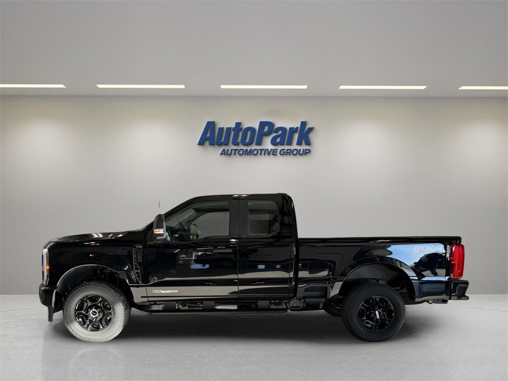 2026 Ford F-250 XL photo 3