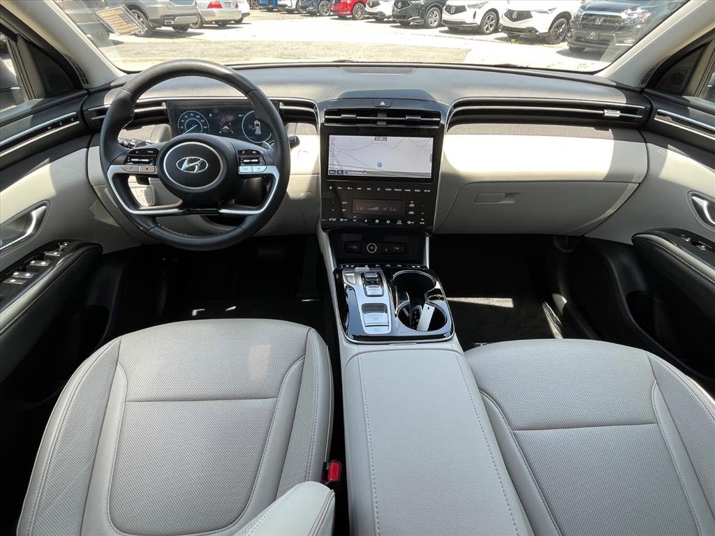 Used 2024 Shimmering Silver Metallic Hyundai Limited image 7
