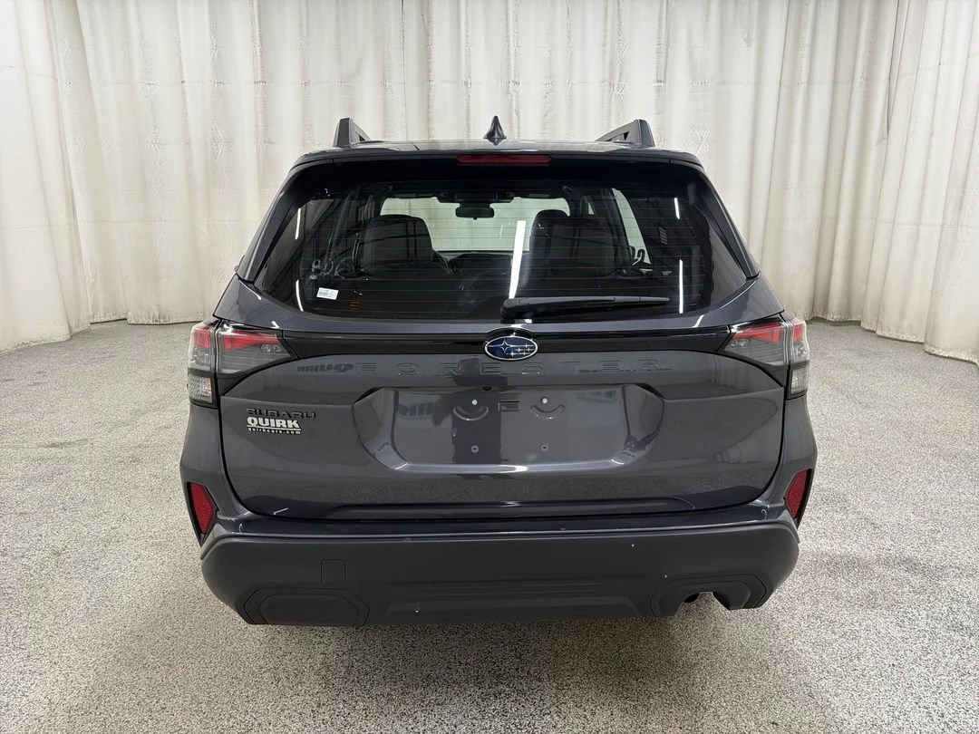 New 2026 MAGNETITE GRAY METALLIC Subaru BASE image 7