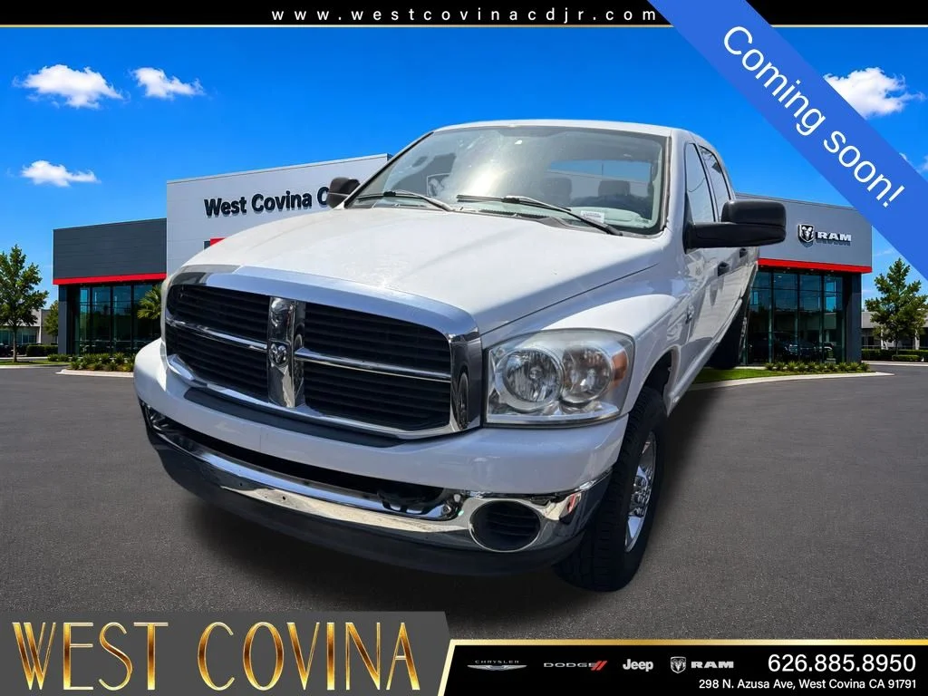 Used 2009 White Dodge SLT image 1