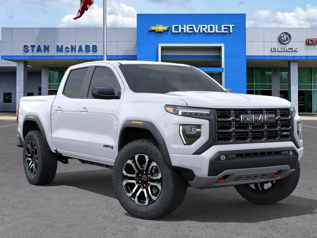 New 2026 Summit White GMC AT4 image 7