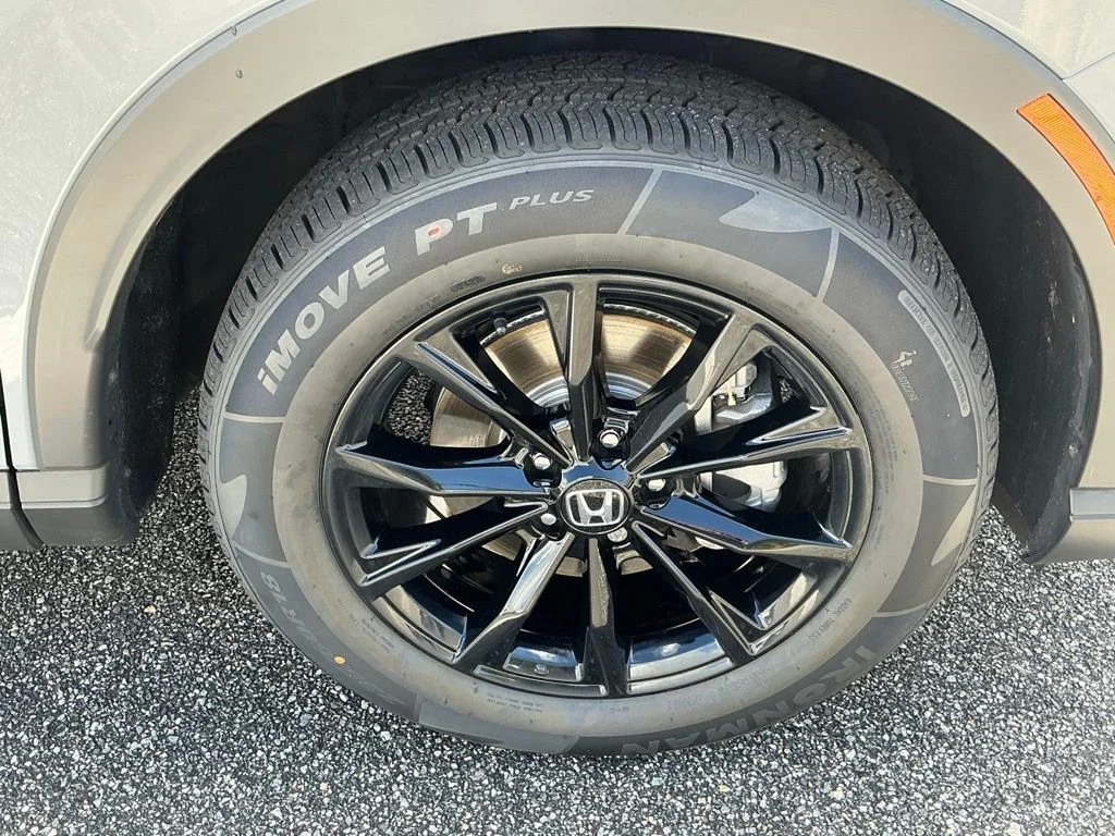 Used 2024 Gray Honda Sport-L image 15