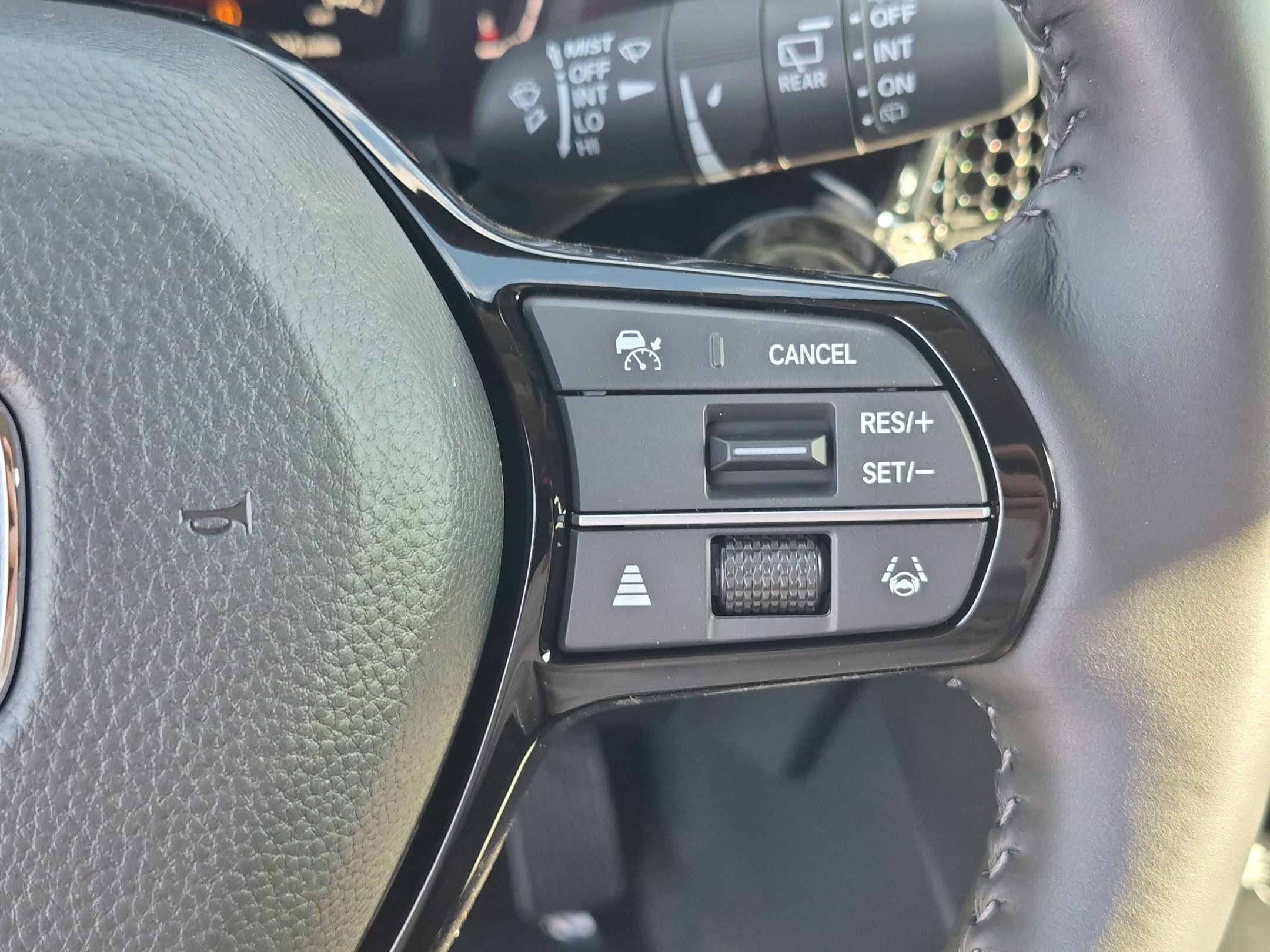 New 2027 Canyon River Blue Metallic Honda EX-L image 16