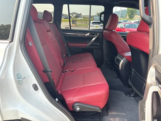 Used 2022 Starfire Pearl Lexus 460 image 12