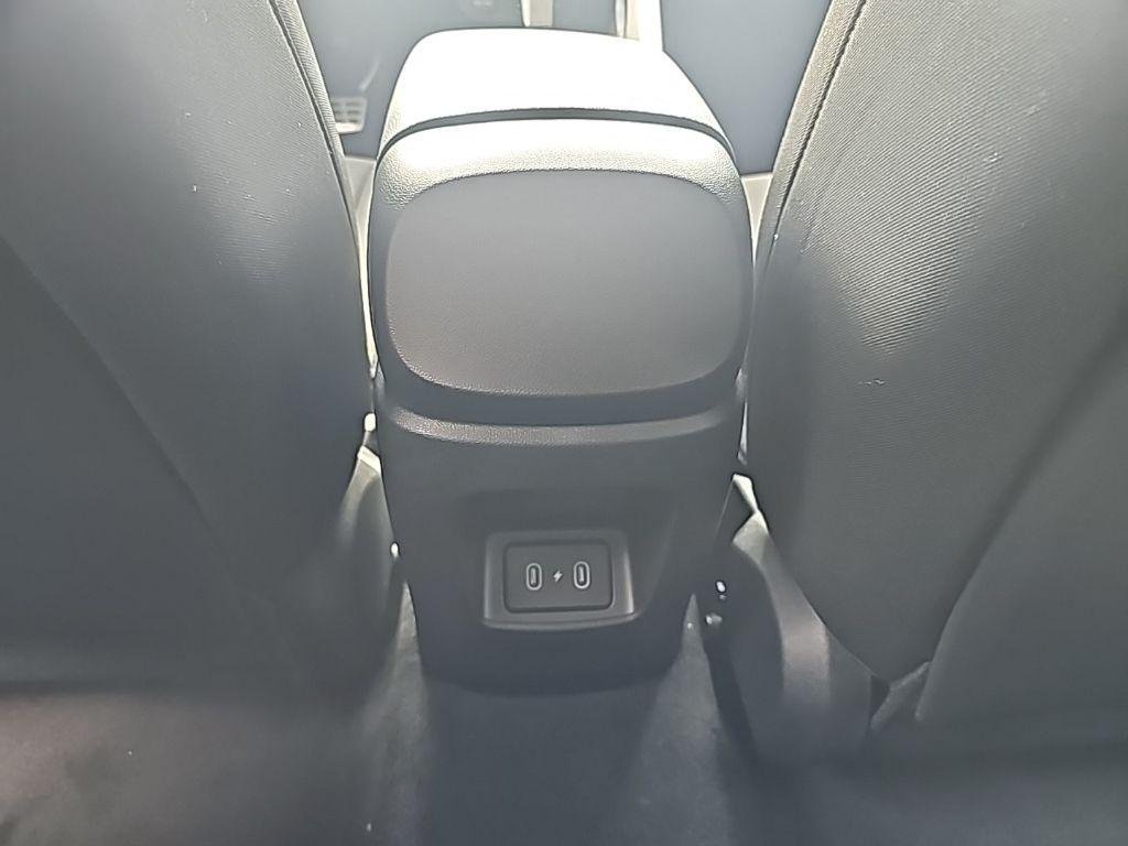 New 2026 White Hyundai SEL Sport image 30