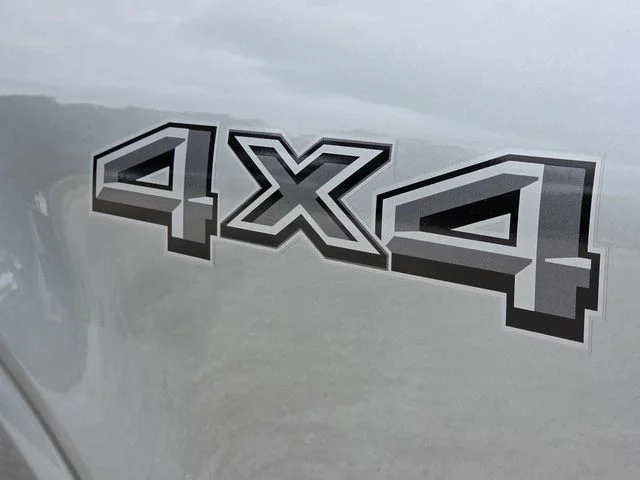 New 2026 Iconic Silver Metallic Ford XLT image 8