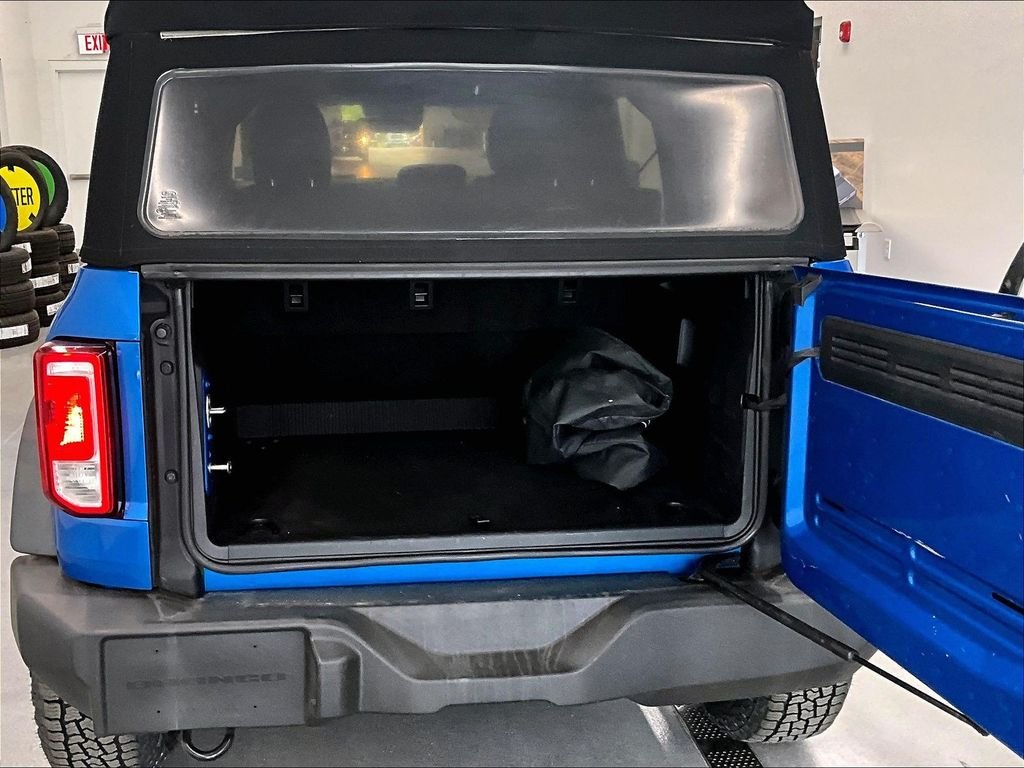 Used 2021 Blue Metallic Ford Base image 34