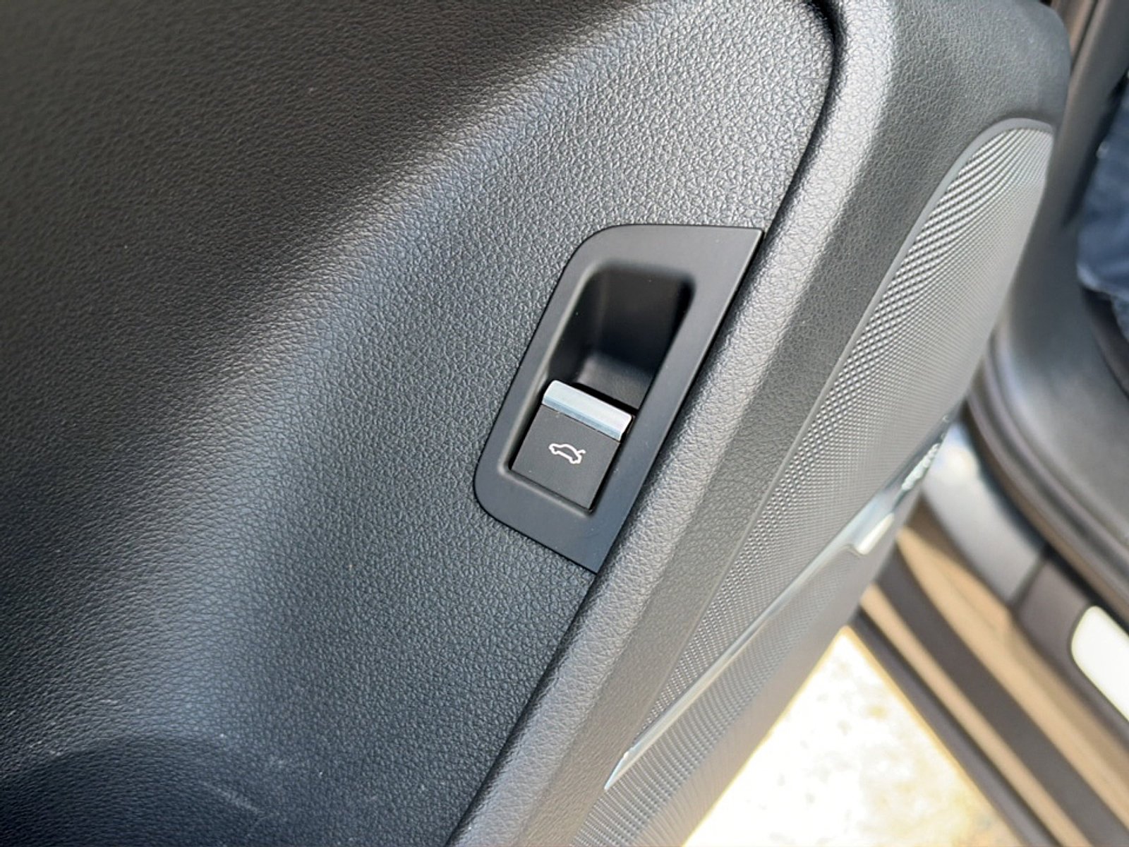 2020 Audi Q7 Premium Plus - Photo 20
