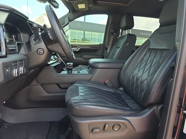 Used 2024 Black GMC AT4 image 10