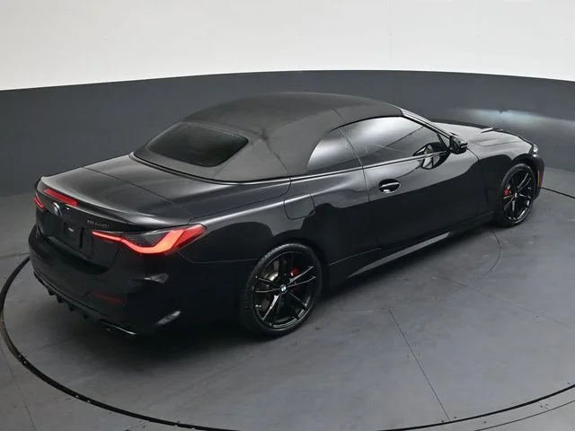 Used 2022 Black BMW M440i image 15
