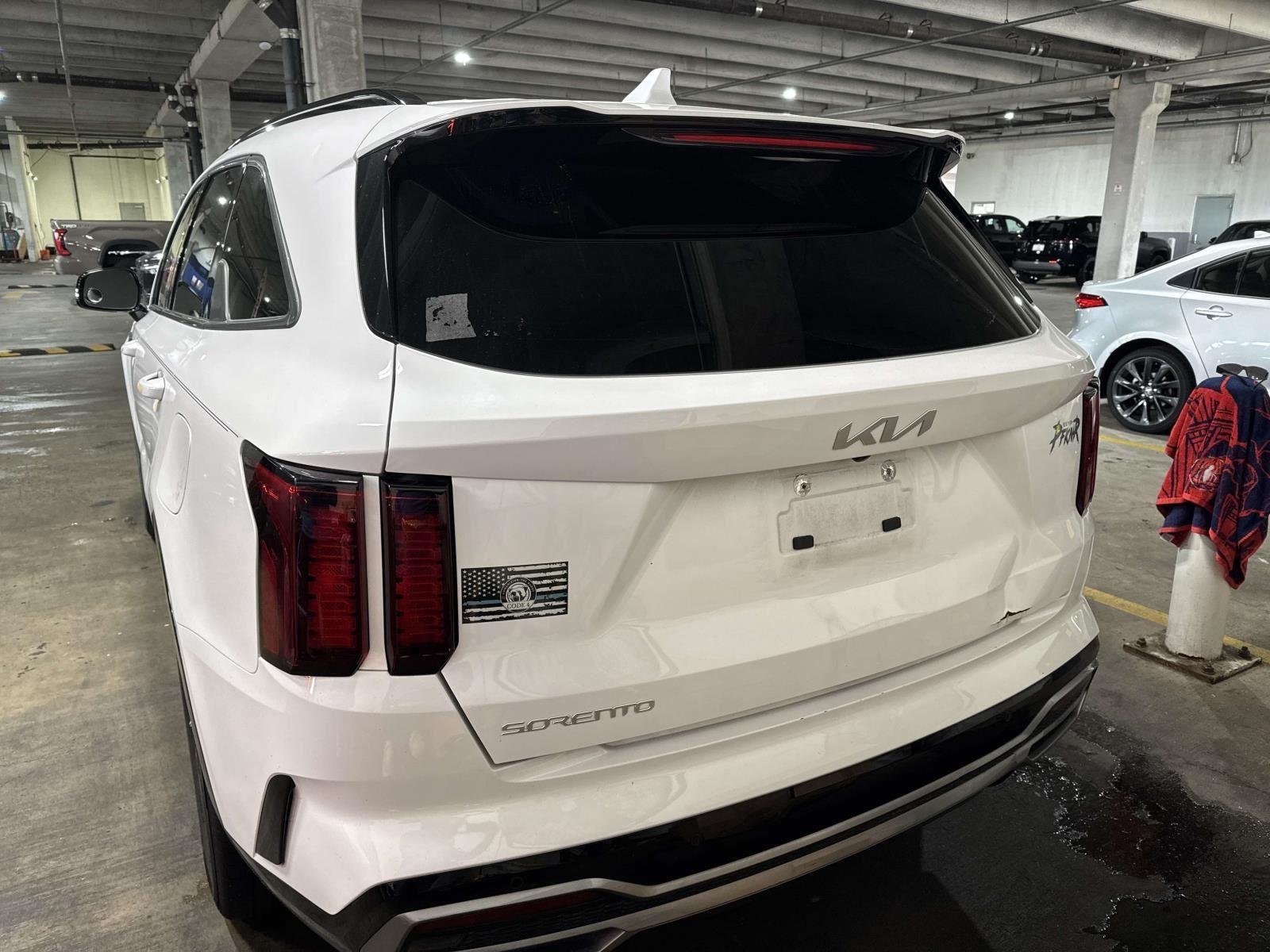 Used 2023 Glacial White Pearl Kia S image 12