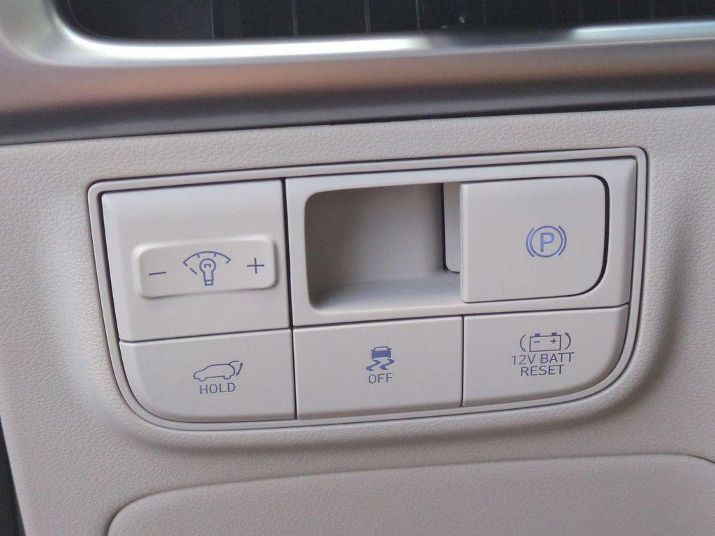 New 2026 Gray Hyundai SEL Convenience image 31