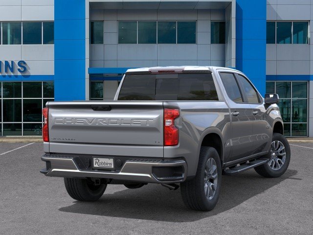 New 2026 Sterling Gray Metallic Chevrolet LT image 4