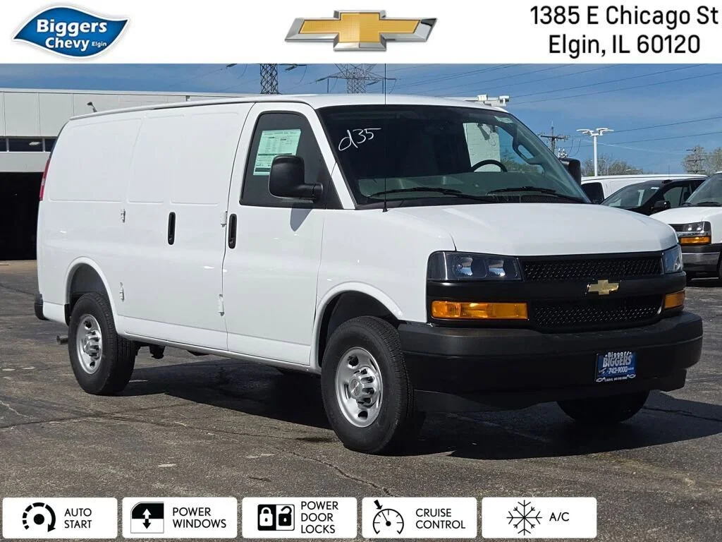 2026 Chevrolet Express 2500 Work Van HD's photo
