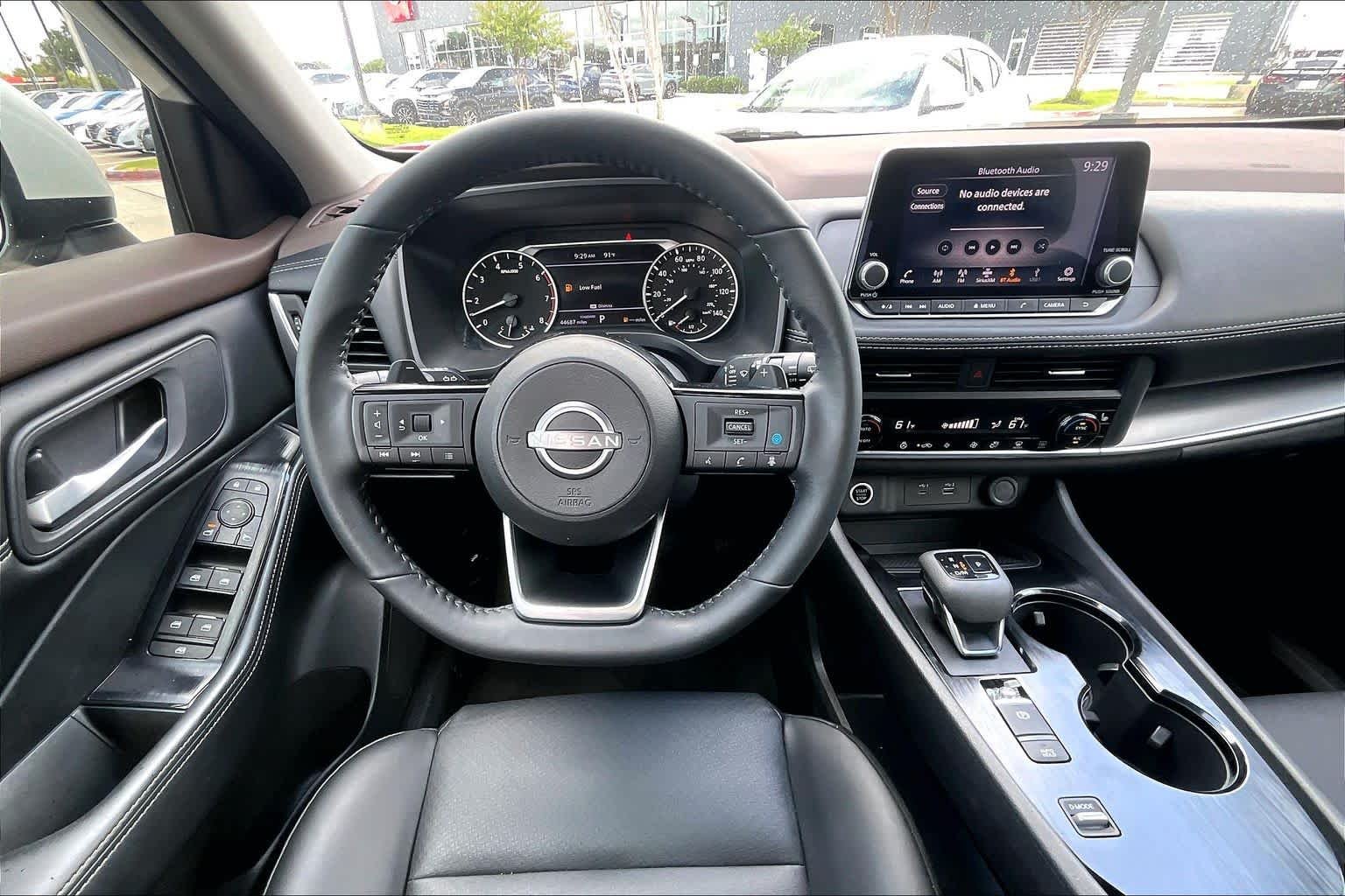Used 2023 Pearl White Tricoat Nissan SV image 6