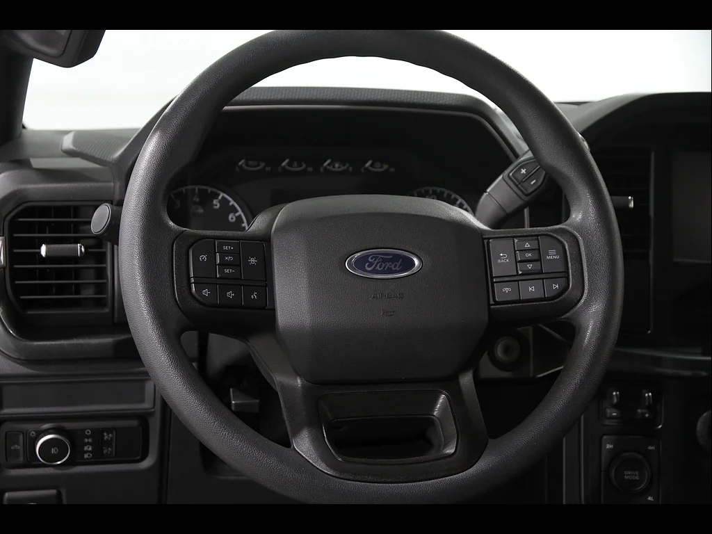 Used 2023 Iconic Silver Ford XL image 7