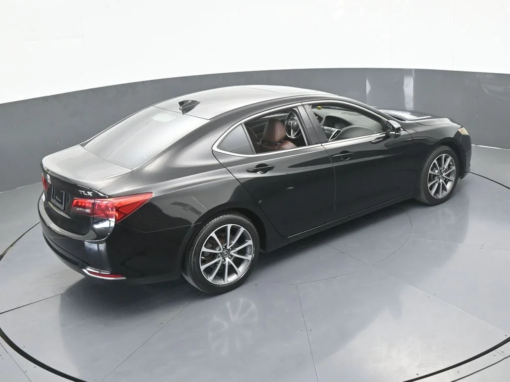 Used 2017 Black Acura V6 image 54