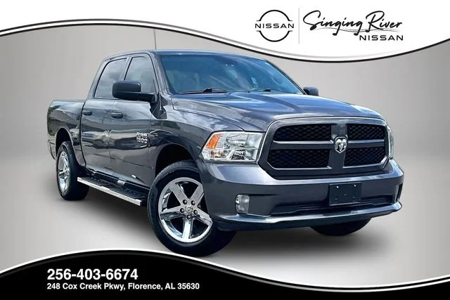 2018 RAM 1500 Express 4x4 Crew Cab 5'7's photo