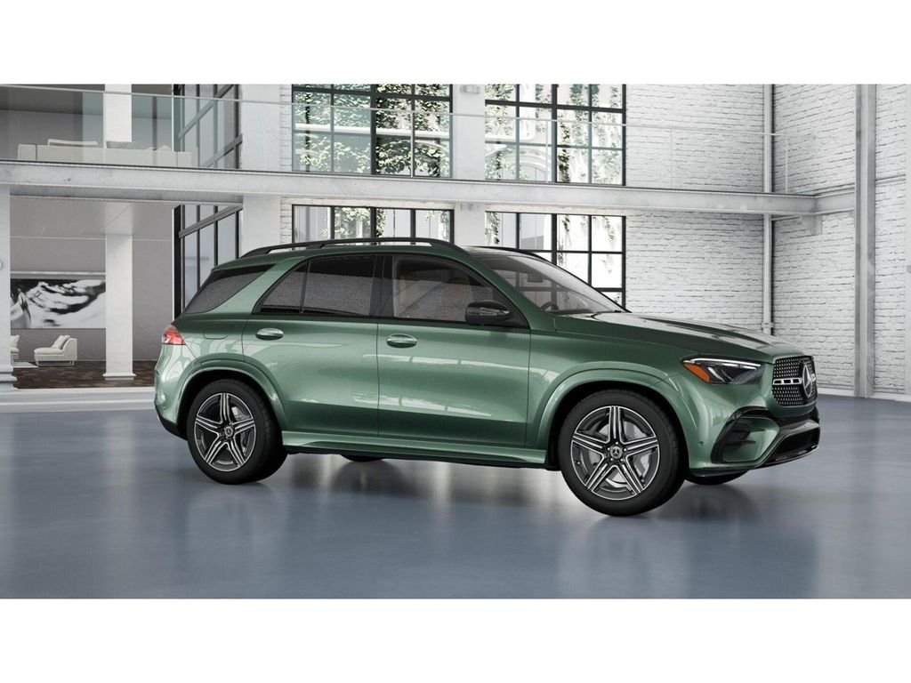 New 2026 MANUFAKTUR Ireland Mid Green Metallic Mercedes-Benz GLE 450 image 13