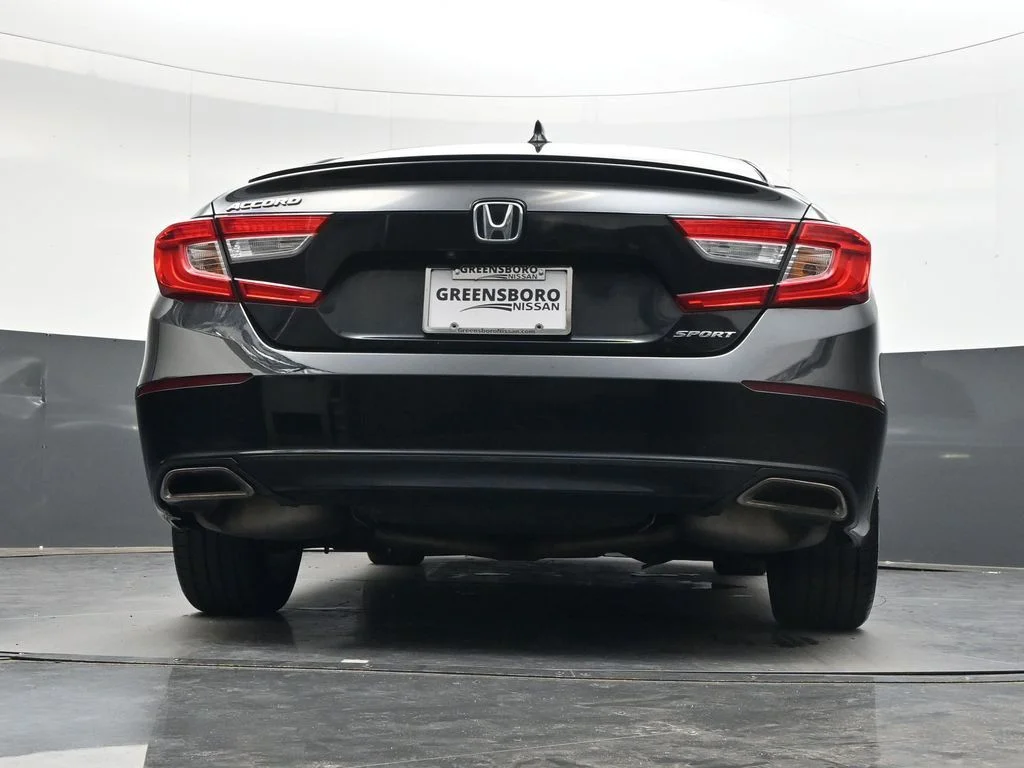 Used 2018  Honda Sport image 40