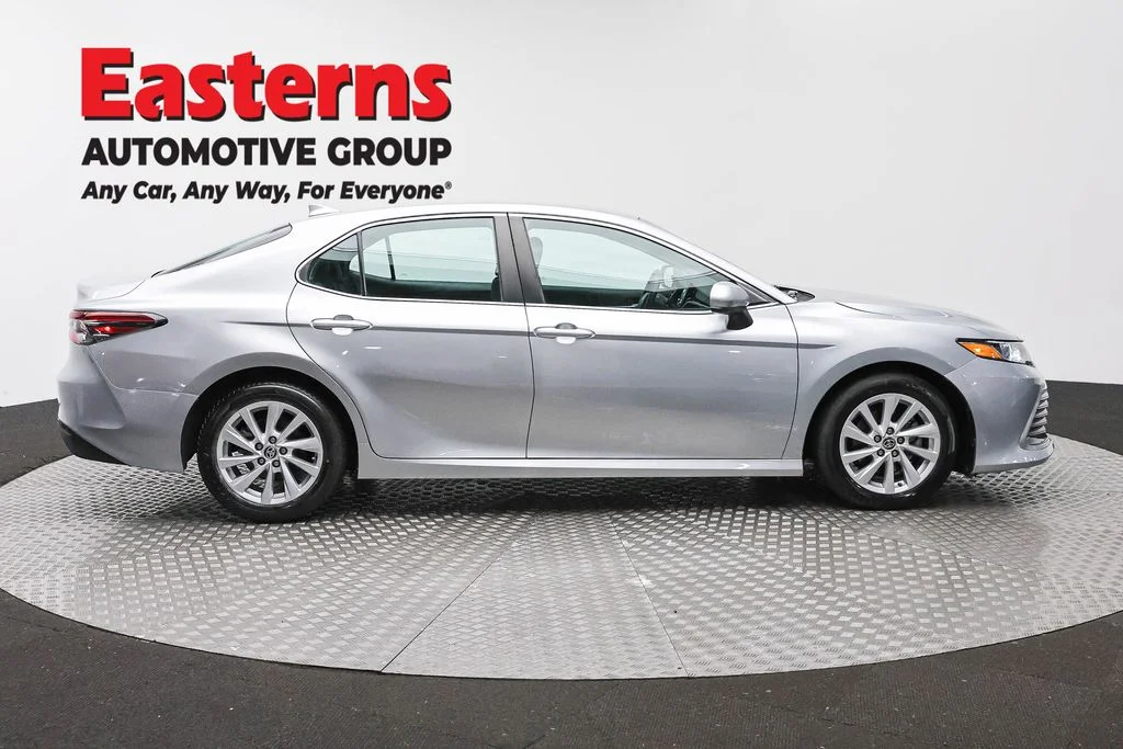 Used 2023 Silver Toyota LE image 4