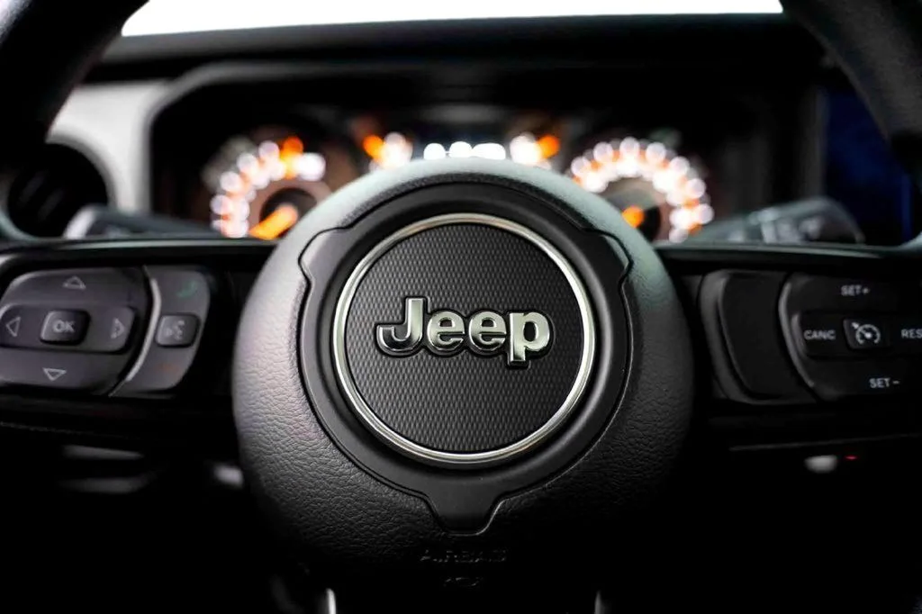 New 2026 White Jeep Sport image 12