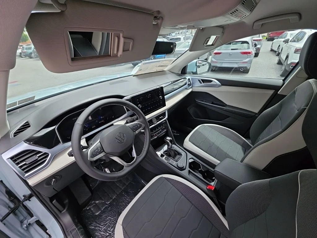 New 2026 Monument Gray Volkswagen 1.5T SE image 12
