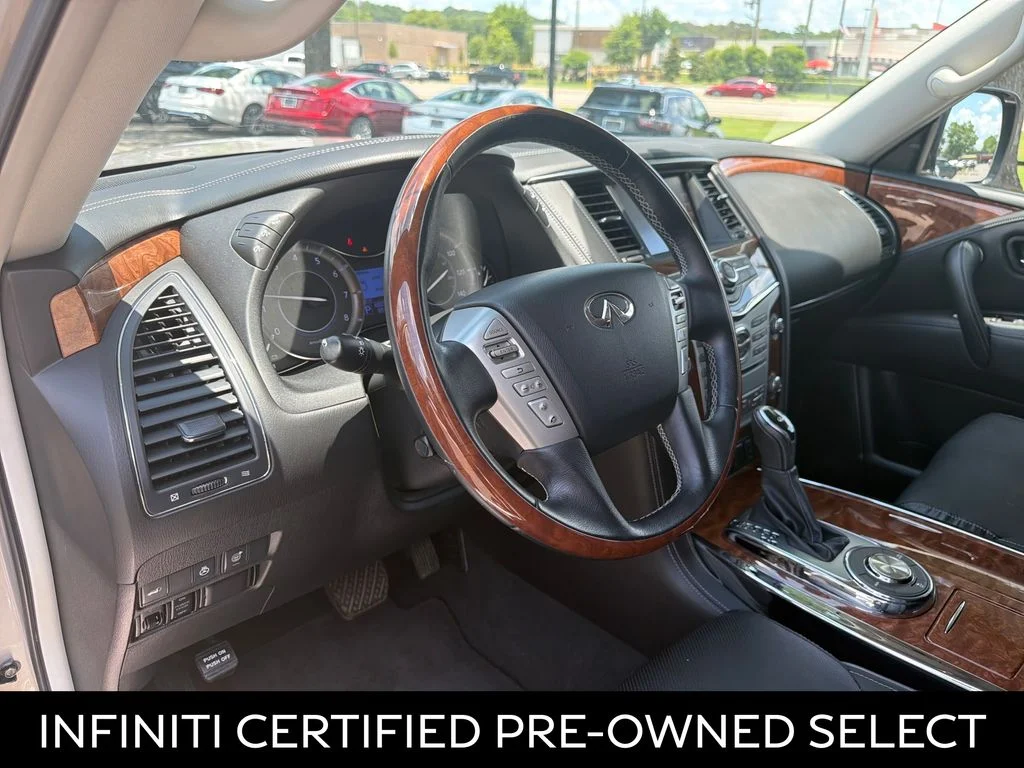 Certified Used 2019 Champagne Quartz INFINITI LUXE image 27