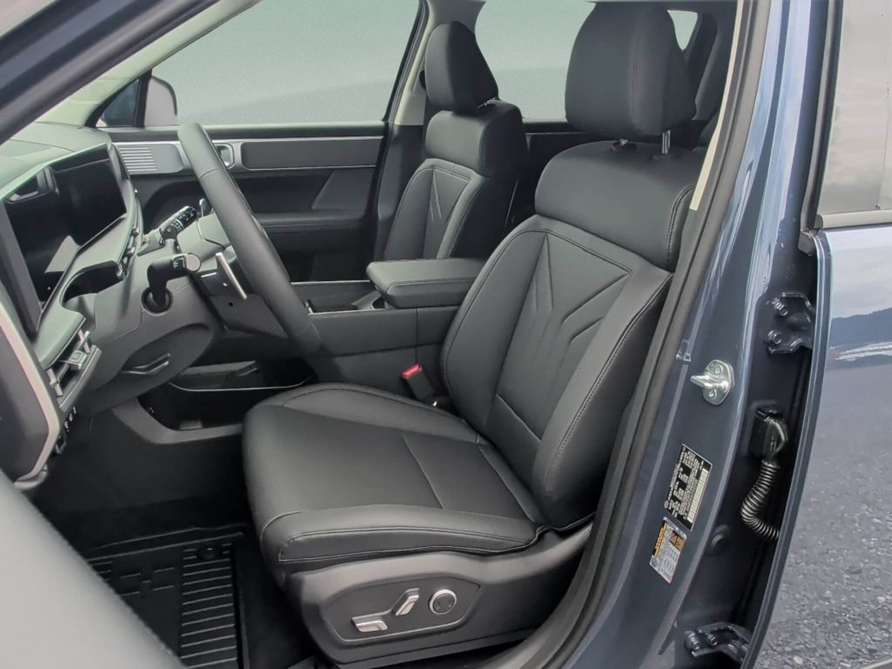 New 2026 Atlantis Blue Hyundai SEL image 15