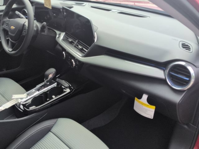 2026 Chevrolet Trax LT - Photo 29