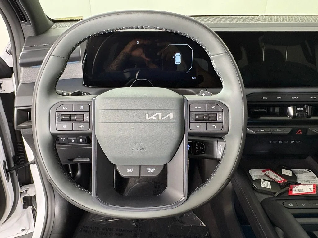 New 2027 Glacial White Pearl Kia X-Line SX image 23