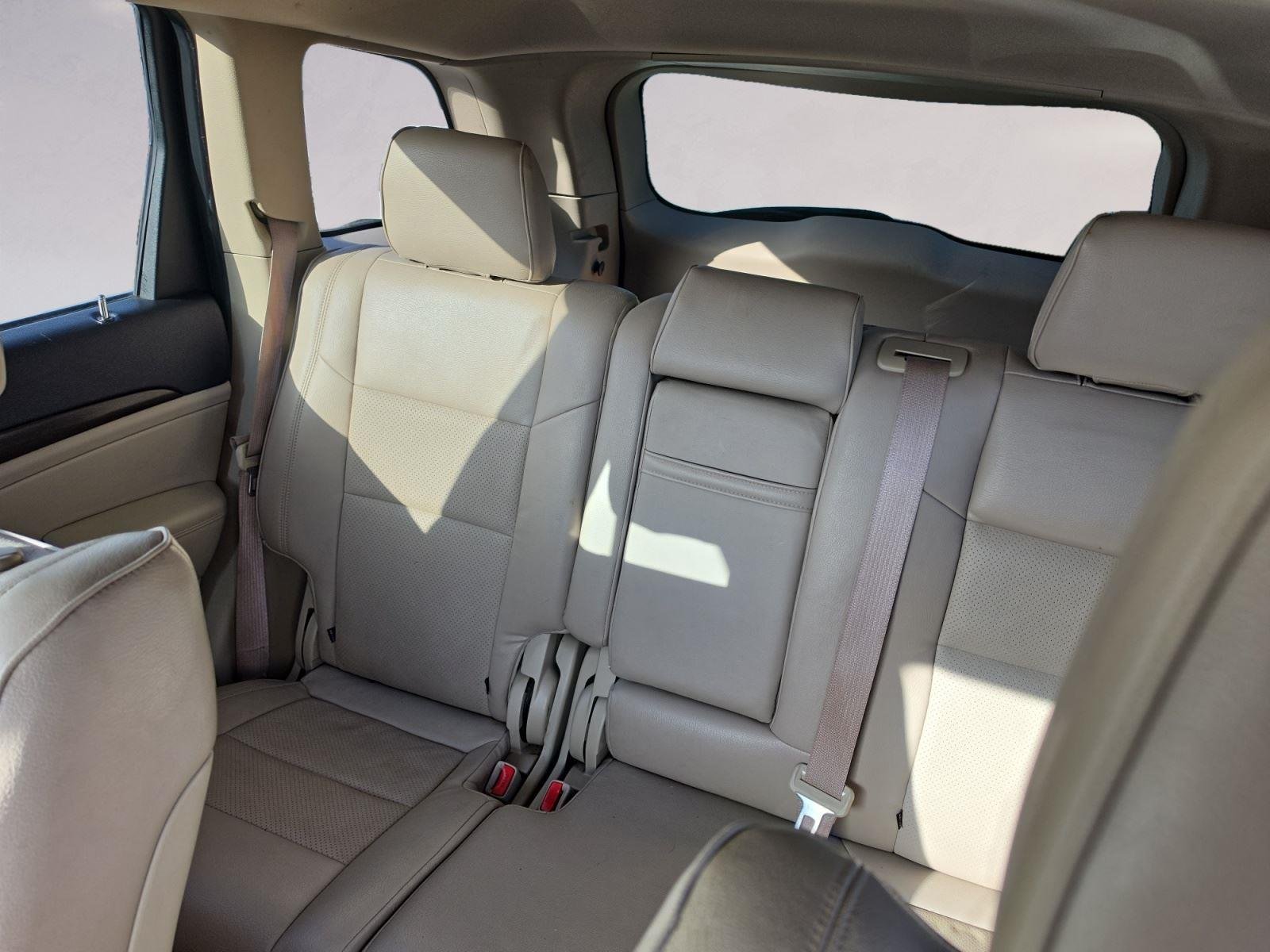 2016 Jeep Grand Cherokee Laredo E - Photo 13