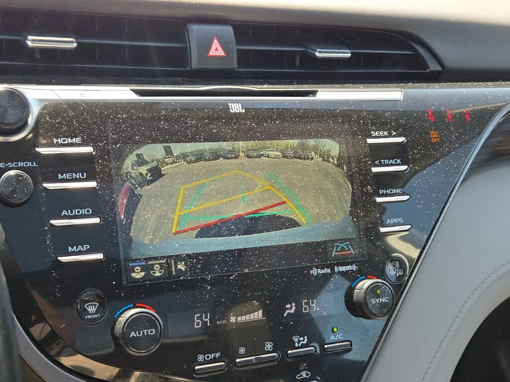 2020 Toyota Camry XLE - Photo 27
