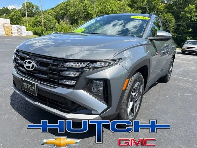 Used 2025 Gray Hyundai SEL image 1