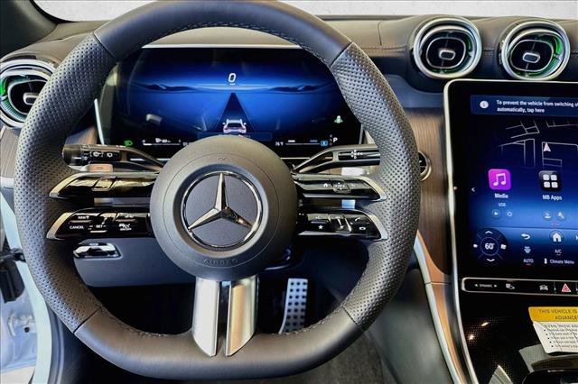 New 2026 Polar White Mercedes-Benz GLC 300 image 41