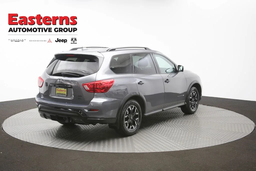 Used 2020 Gray Nissan SL image 49