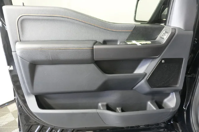 New 2026 Agate Black Metallic Ford Tremor® image 25