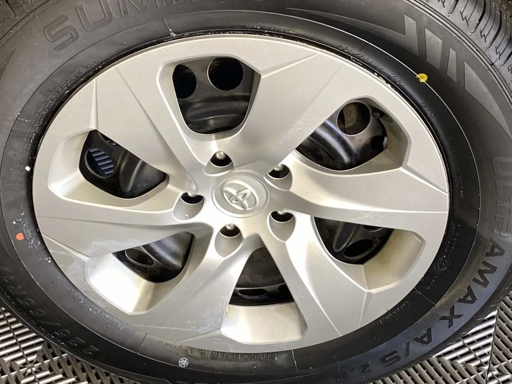 Used 2022 Silver Sky Metallic Toyota LE image 27