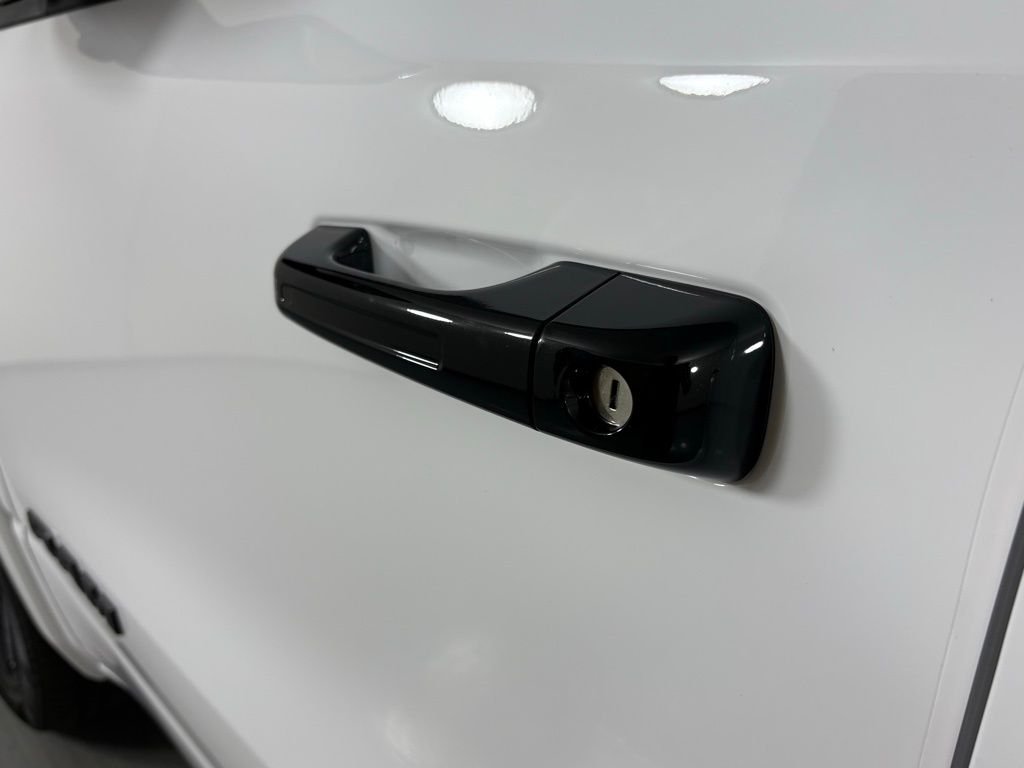 New 2026 Bright White Clear-Coat Exterior Paint RAM Laramie image 12