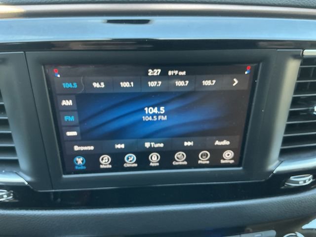 Used 2020 Blue Chrysler LX image 21