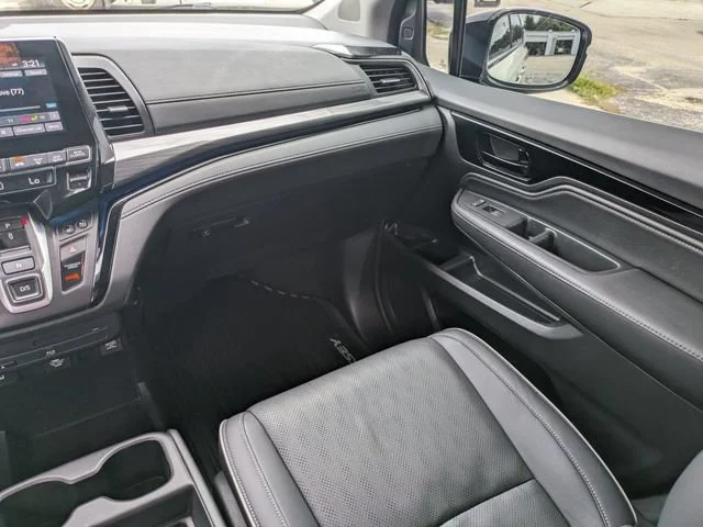 2024 Honda Odyssey Elite - Photo 19