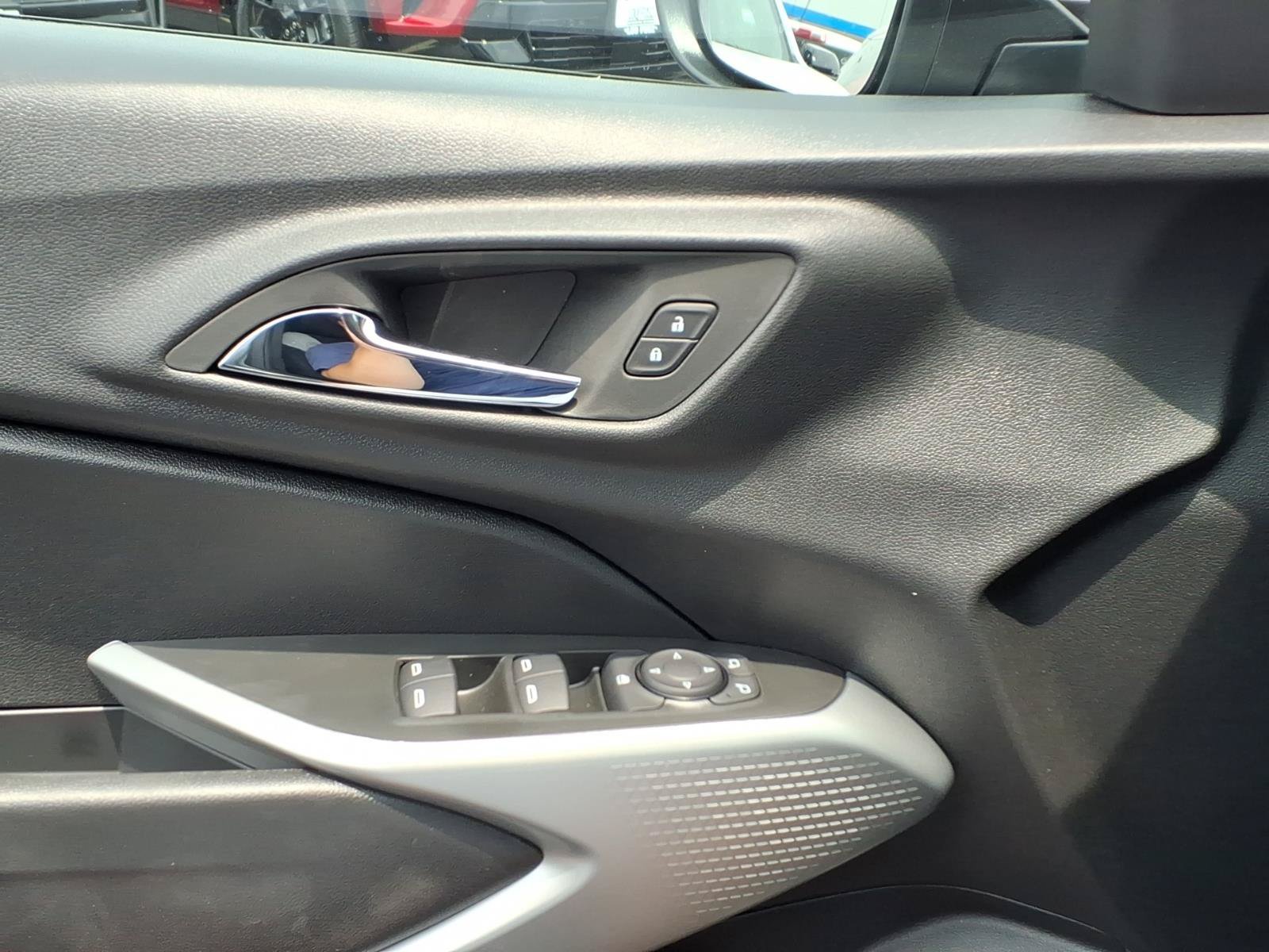 2026 Chevrolet Trax LS - Photo 14