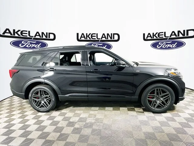 New 2026 Ford Explorer ST-Line
